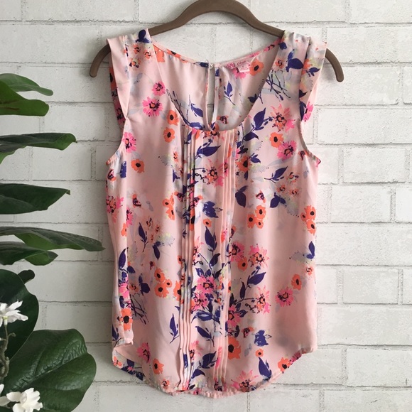 Candie's Tops - Candies Floral Top